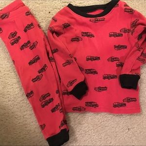 Carter’s 12 month pajamas